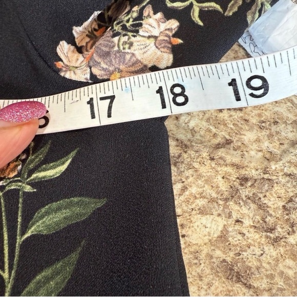 Zara Black Floral Long Sleeve Romper - Picture 8 of 10